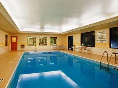 Express & By Ihg 2*