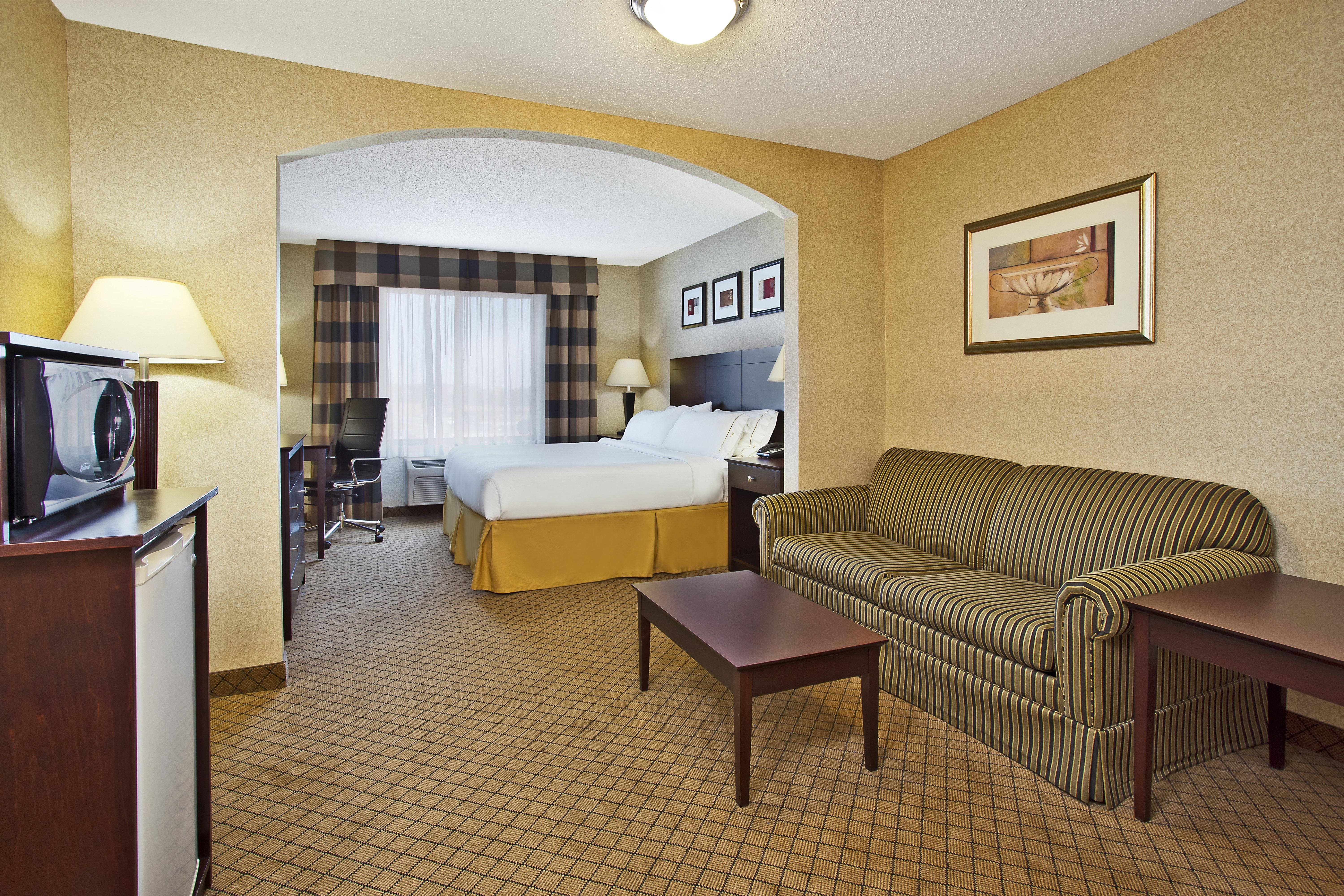 Express & By Ihg Hotel