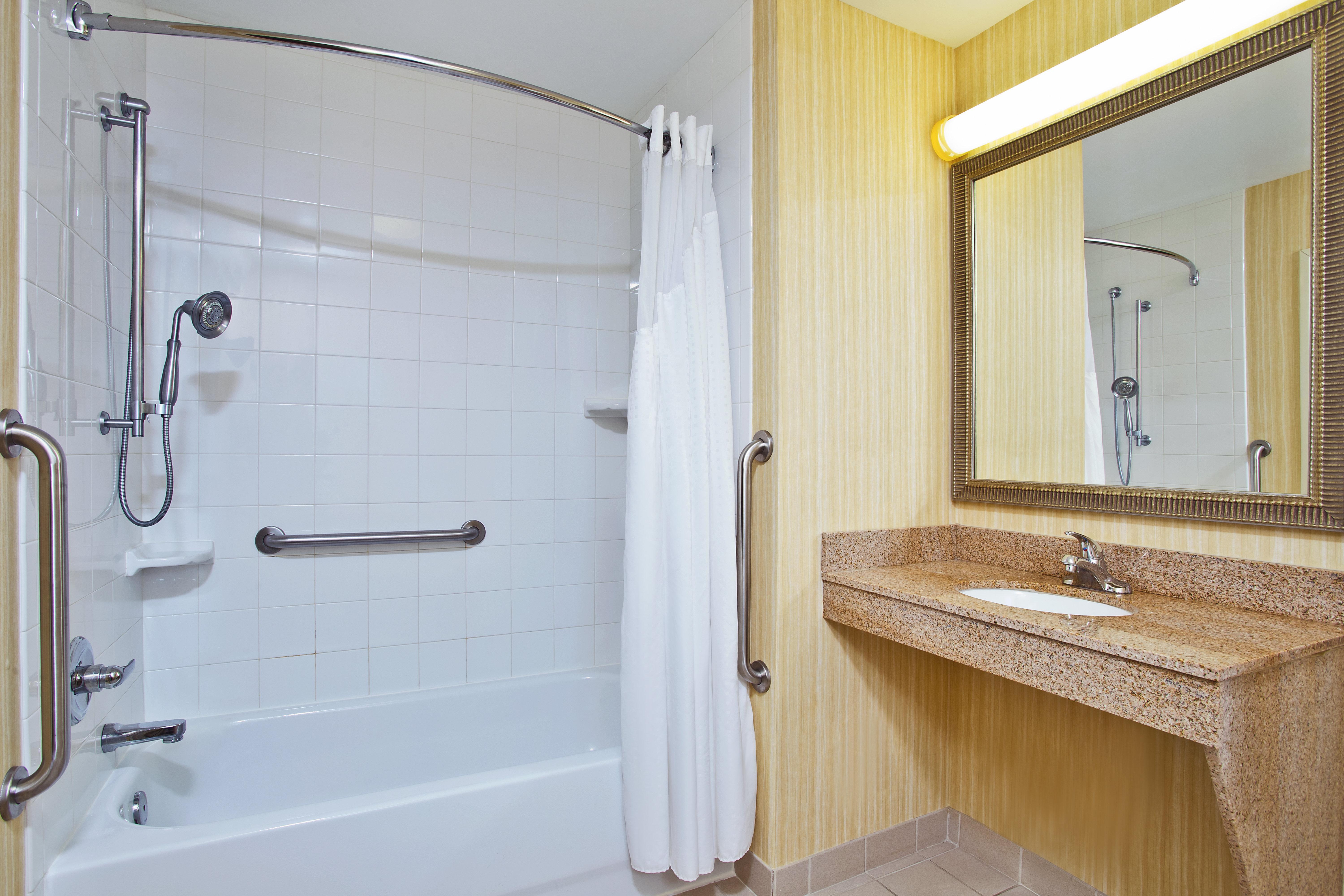 Express & By Ihg Anderson