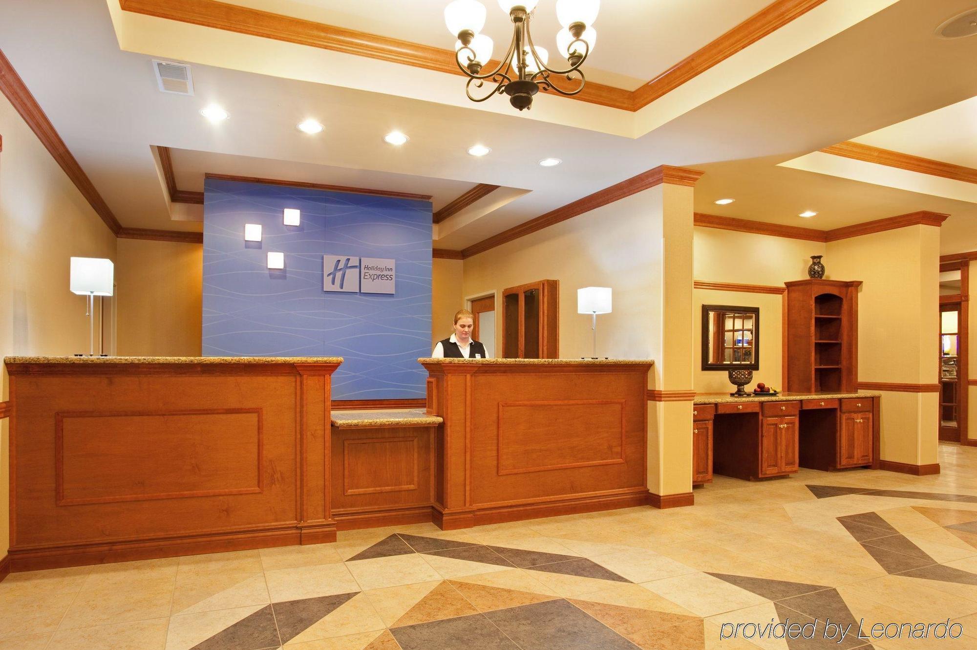 Express & By Ihg 2* Anderson