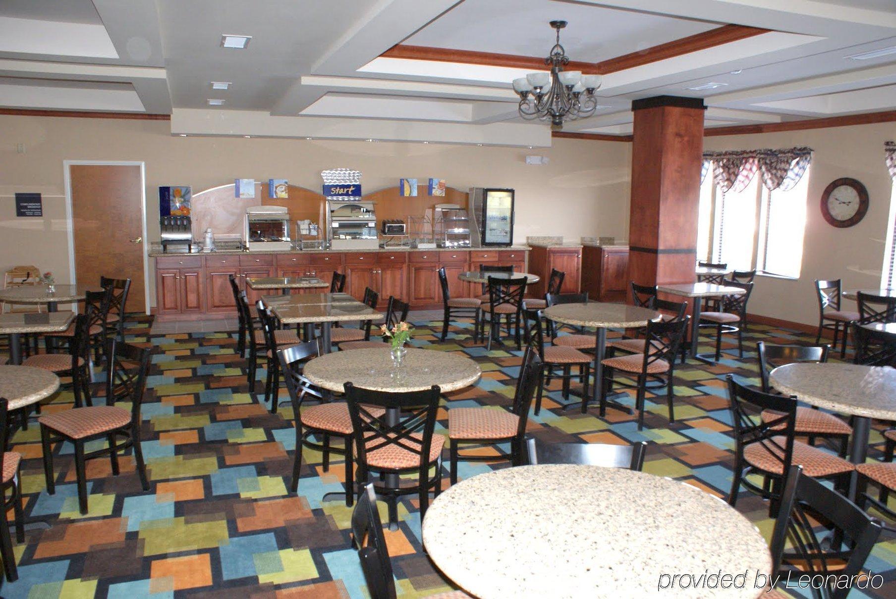 Hotel Express & By Ihg 2*