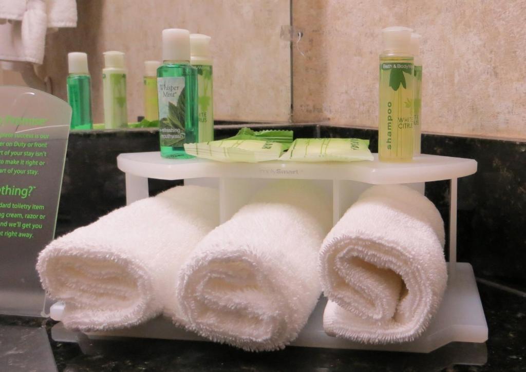 Hotel Express & By Ihg 2*