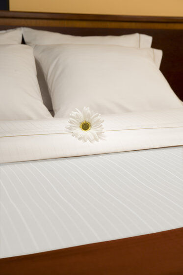 Express & By Ihg
